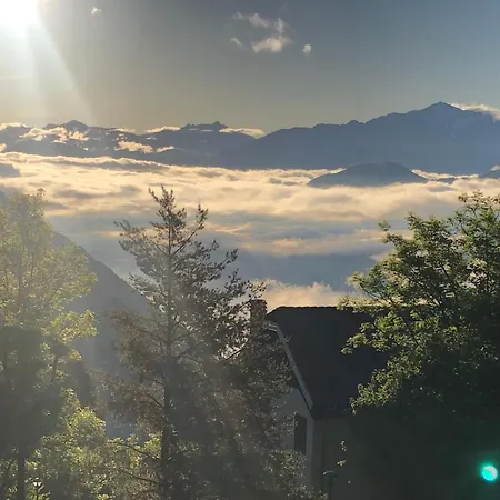 別荘 House For Relaxing Holiday *